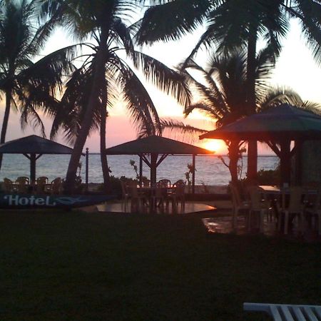 Ninnada Beach Hotel Marawila Ngoại thất bức ảnh