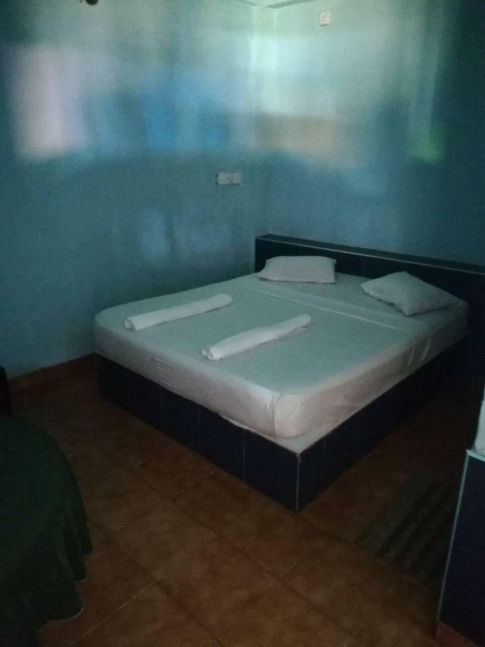 Ninnada Beach Hotel Marawila Ngoại thất bức ảnh