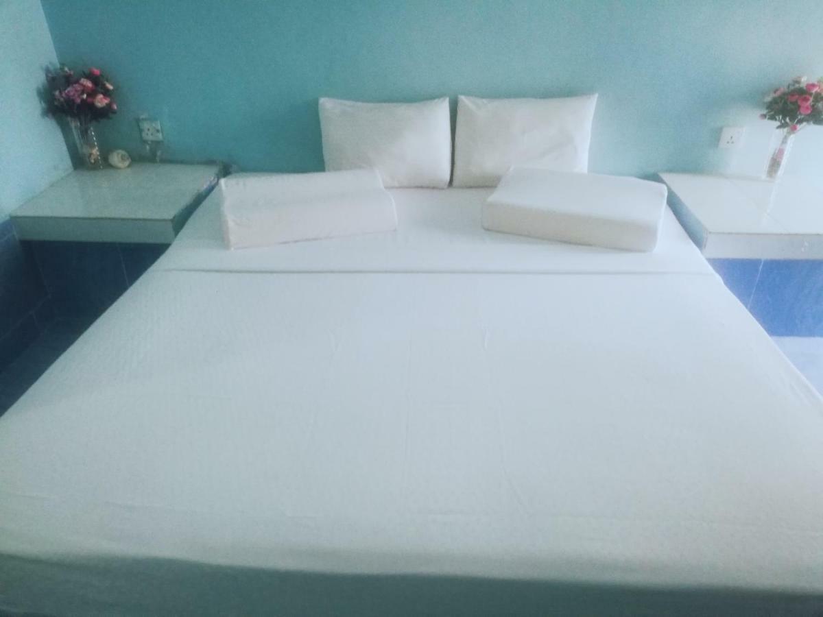Ninnada Beach Hotel Marawila Ngoại thất bức ảnh