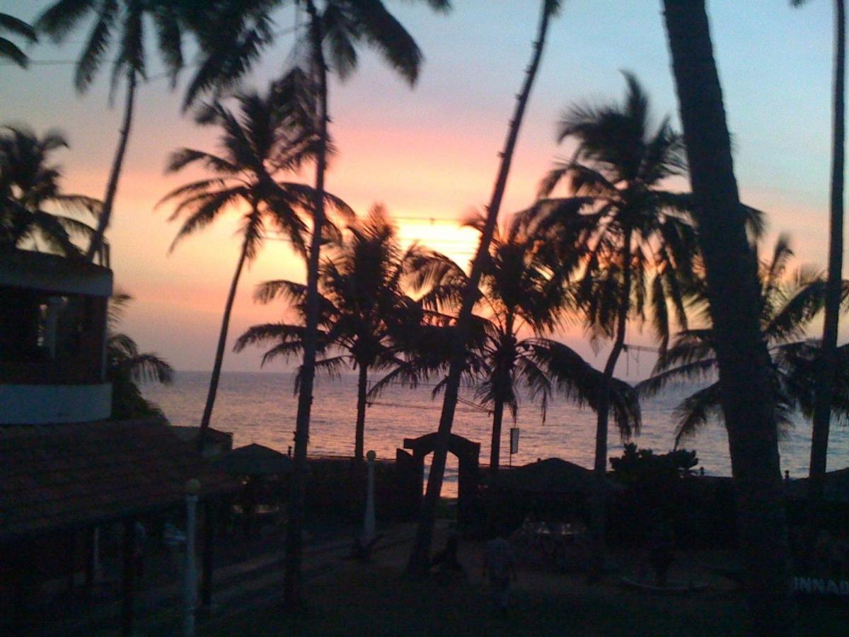 Ninnada Beach Hotel Marawila Ngoại thất bức ảnh