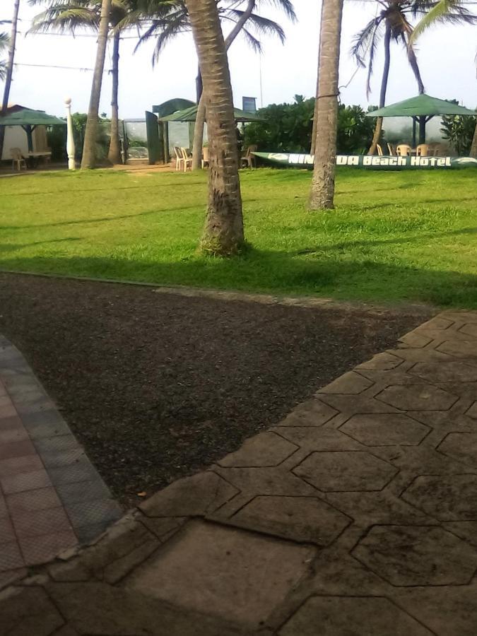 Ninnada Beach Hotel Marawila Ngoại thất bức ảnh